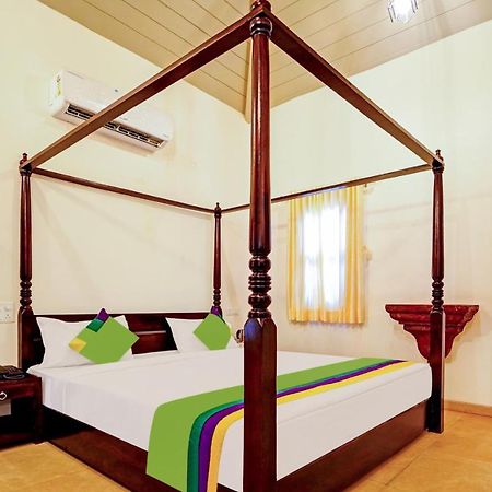 Siddhagiri Hotel And Resort Wai Ngoại thất bức ảnh