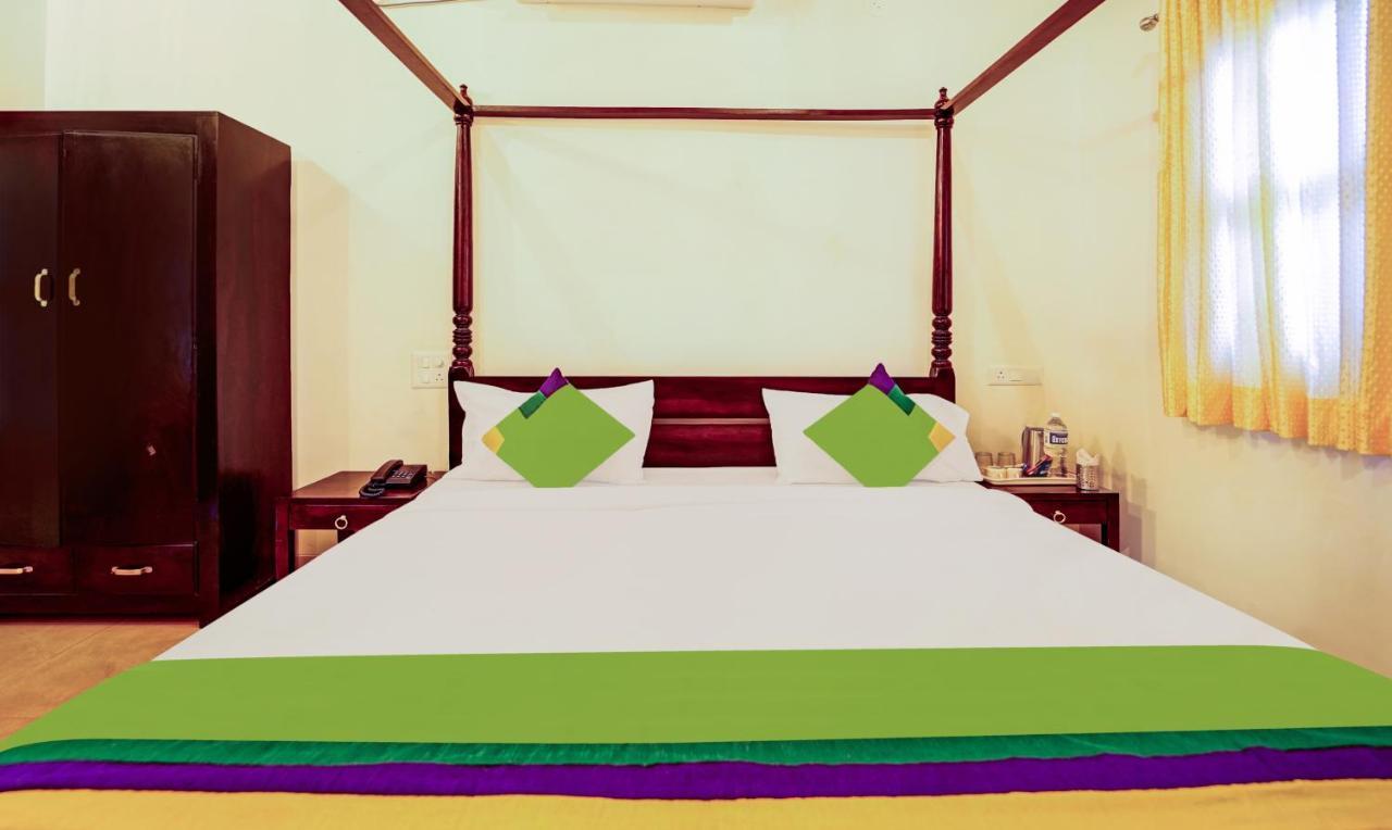Siddhagiri Hotel And Resort Wai Ngoại thất bức ảnh